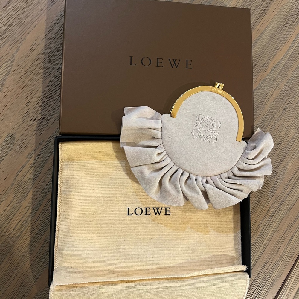 Loewe Rare Fringe Suede Coin Purse Beige/Tan - Picture 6 of 10
